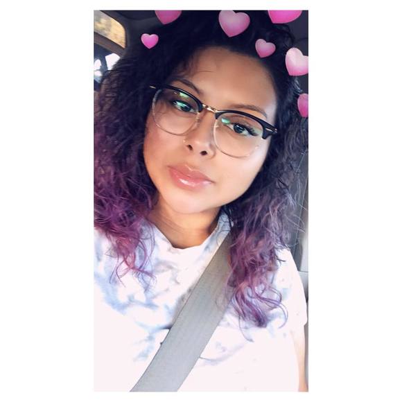 Meet your Posher, Daniela - Picture 1 of 1